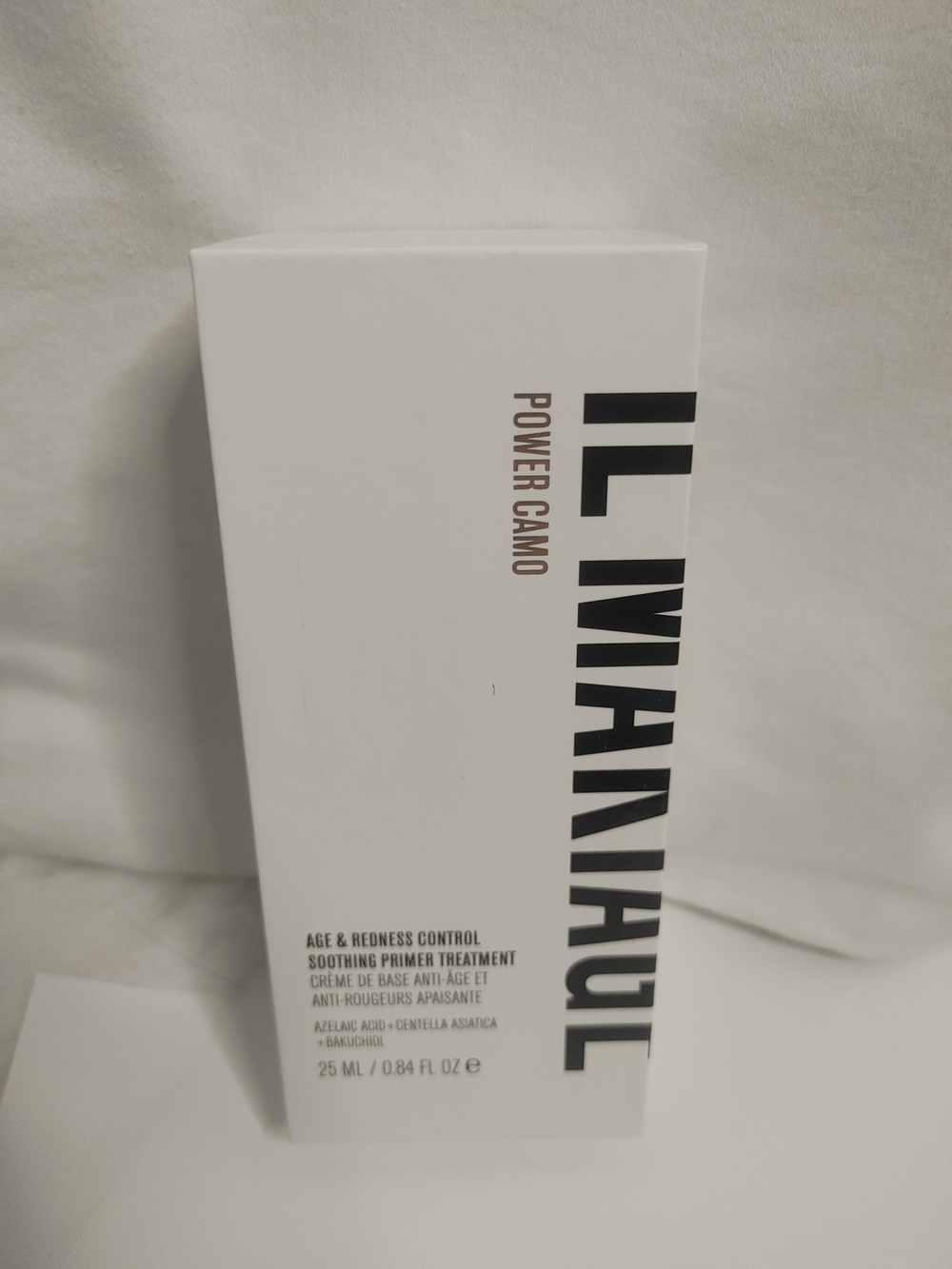 IL MAKIAGE Power Camo Soothing Primer Treatment - White